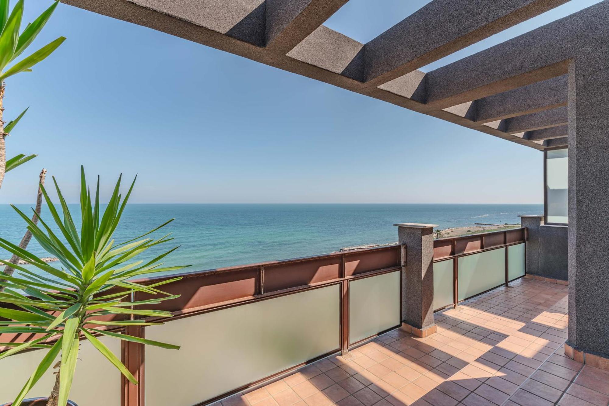 Loft Corso Trieste Terrazza Sul Mare *